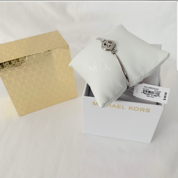 NWT authentic MK Silver tone pave logo bracelet - Picture 4 of 4